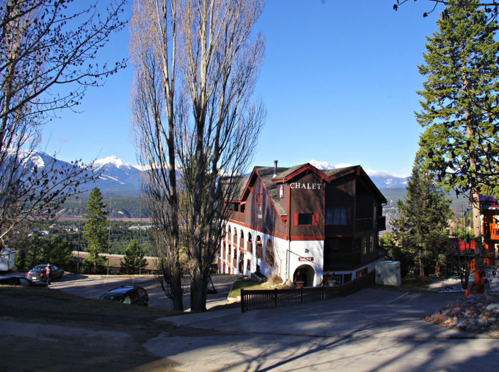 Radium Chalet Radium Hot Springs Εξωτερικό φωτογραφία